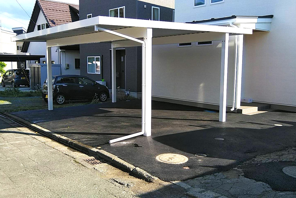 カーポート＋アスファルト舗装 | 有限会社新栄建設工業の施工事例