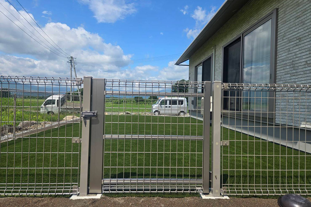 ドッグラン| 有限会社新栄建設工業の施工事例